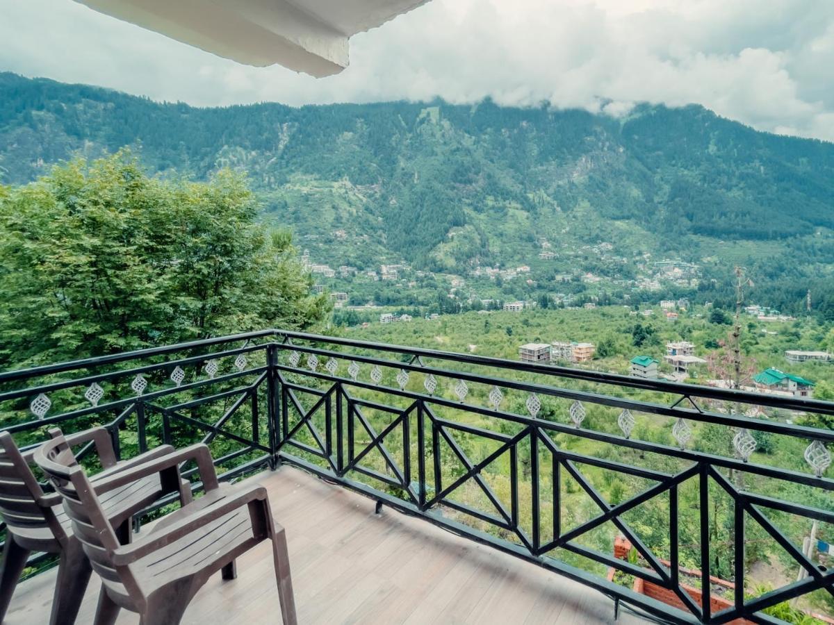 Cafe Monkbase- Food And Stay Manali  Exterior photo